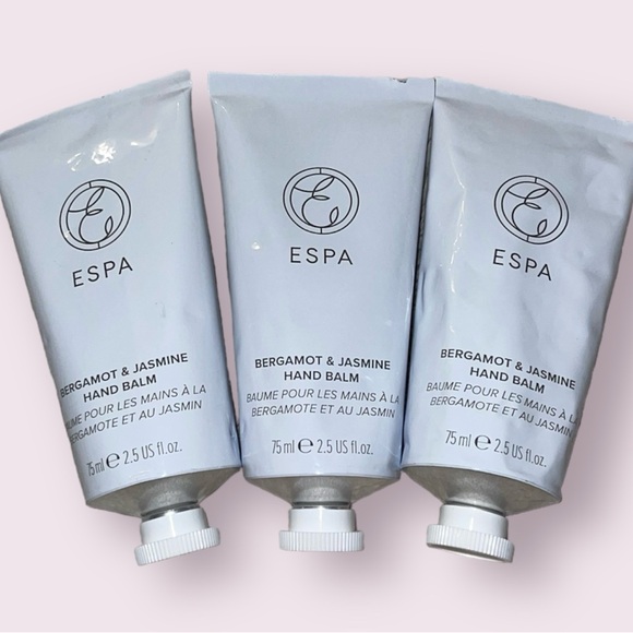 THREE ESPA Hand Balm in Bergamot & Jasmine ➿ - Picture 4 of 5